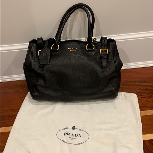 prada east west shopper